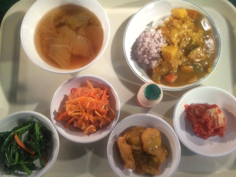 어느 직장인의 회사 점심 식단 | 인스티즈