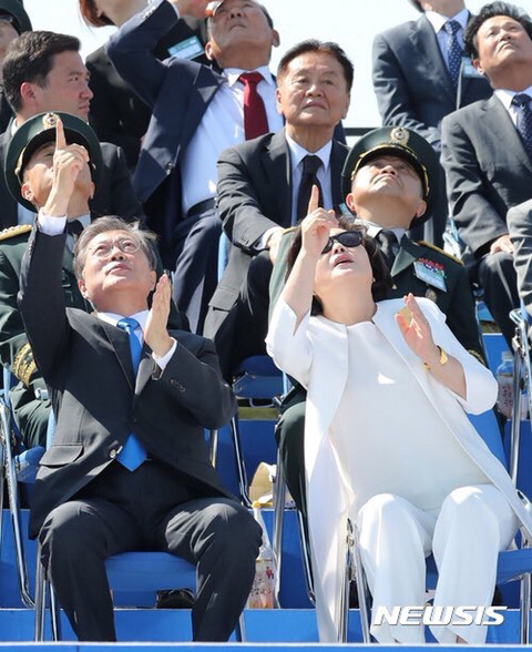 [문재인대통령] 그동안 덕질한 짤 털이 | 인스티즈