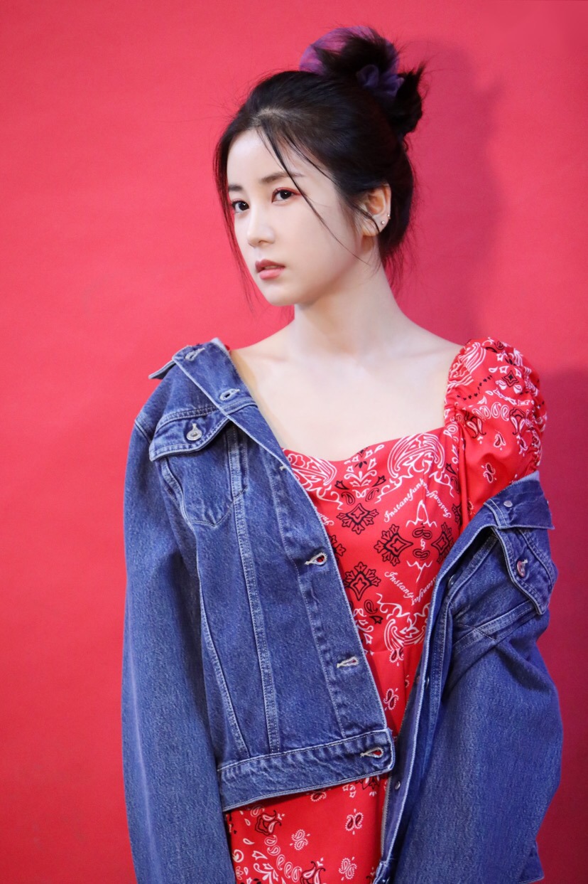 화보 촬영중인 박초롱 | 인스티즈