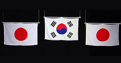 8월 15일 광복절기념 뿌리는 태극기 사진 | 인스티즈