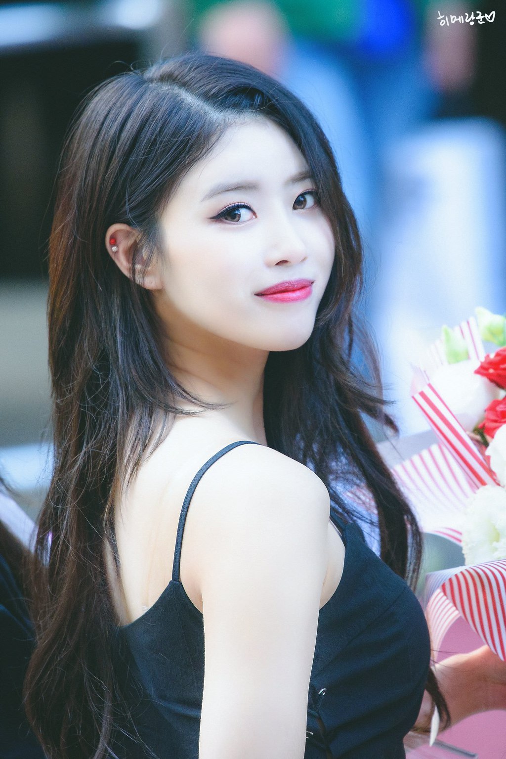 러블리즈 미주의 역대 출근길 모습 중에 최고 레전드 날.jpgif | 인스티즈