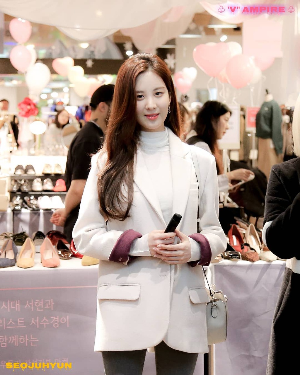 99EB823B5C3FAB4E16F859