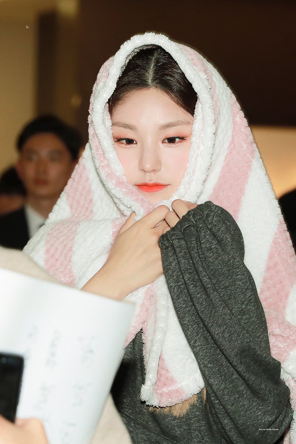 솔직히 좀 귀여운 ITZY 예지.jpgif | 인스티즈