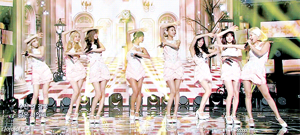 소녀시대 데뷔 4000일 기념.jpgif | 인스티즈