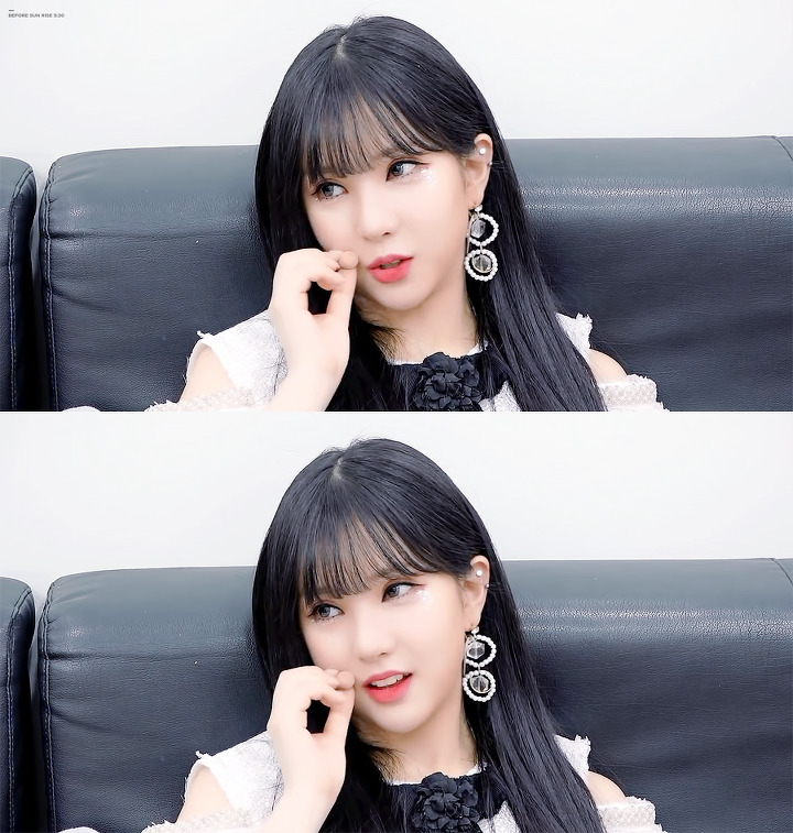 [여자친구] 주문한 와칸다 여권 케이스가 도착해서 은하 | 인스티즈
