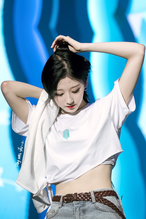 [러블리즈] 저녁에 에스프레소를 마셔서 잠이 오지 않을 것 같아 예인이 | 인스티즈